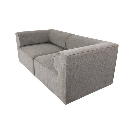 DS-1047 Sofá gris lineal